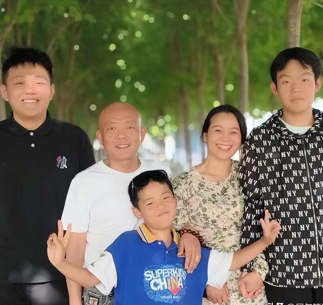 疑人当场翻供抖腿瞪眼态度嚣张引众怒开元棋牌网站山东入室抢婴案开庭嫌(图7)